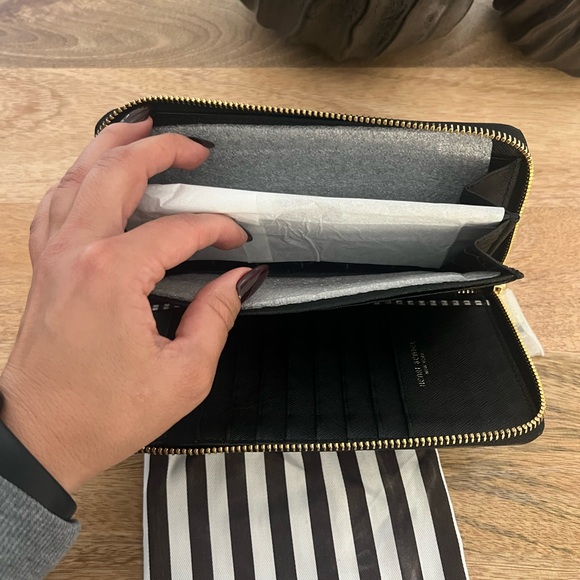 BRAND NEW! Henri Bendel monogrammed black wallet. Tags aren’t attached; but new! - Picture 3 of 4